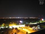 03 : 00