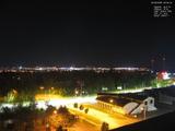 22 : 04