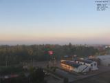 06 : 24