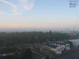 06 : 44