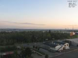 18 : 52