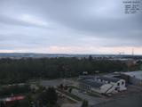 06 : 44