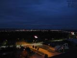 06 : 00