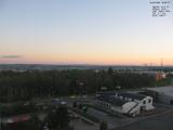 18 : 56