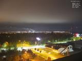 04 : 00