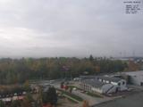 09 : 48