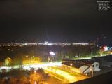 03 : 00