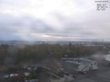 08 : 32
