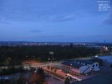 04 : 52