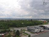 14 : 00