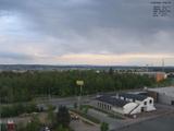 19 : 44