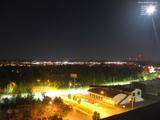 01 : 00