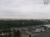 08 : 04