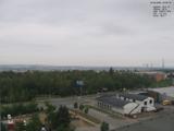 09 : 00
