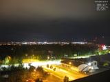 03 : 32