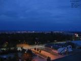 04 : 32