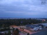 04 : 48