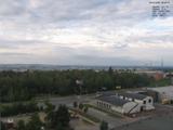 06 : 44