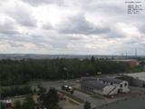 14 : 00