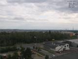 19 : 00