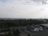 17 : 48