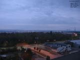 05 : 48