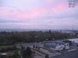 06 : 04