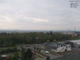 08 : 04