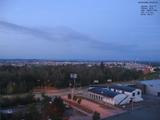 05 : 44