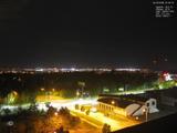 01 : 00