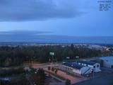 06 : 08