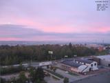06 : 44