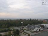 09 : 00