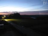21 : 04