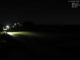22 : 00