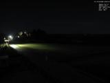 23 : 00