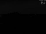03 : 00