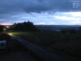 21 : 04