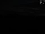 03 : 08