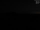 03 : 04