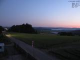 04 : 16