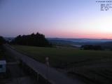03 : 52