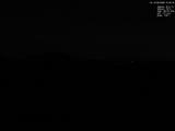 01 : 00