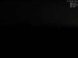 03 : 08