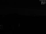 02 : 00
