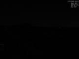 03 : 04