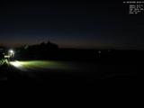 22 : 04
