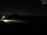 22 : 08