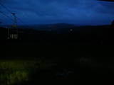 04 : 00