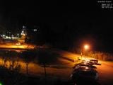 04 : 00